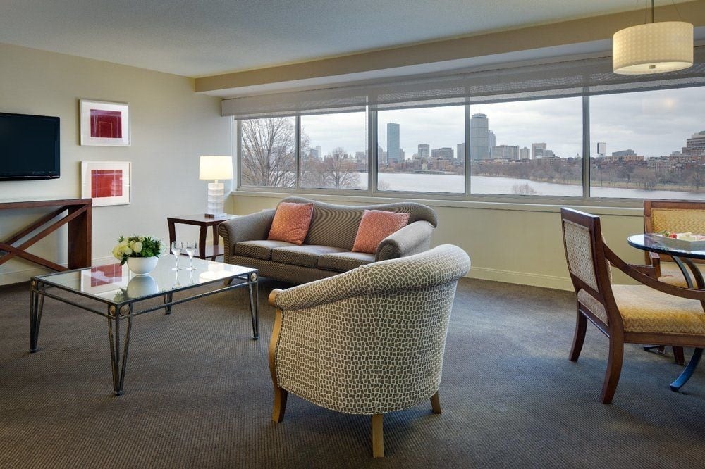 University Suite + River View Double